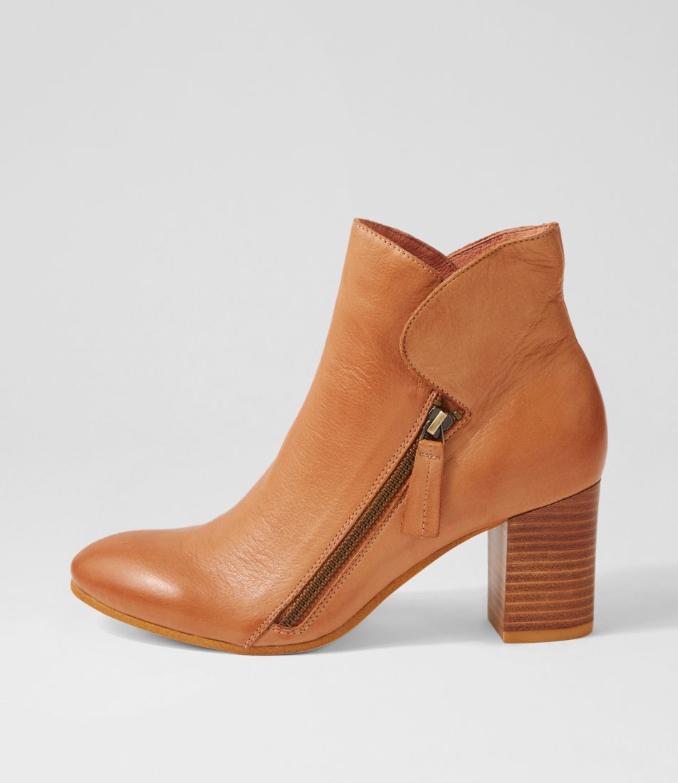 Uriah Dark Tan Leather Ankle Boots
