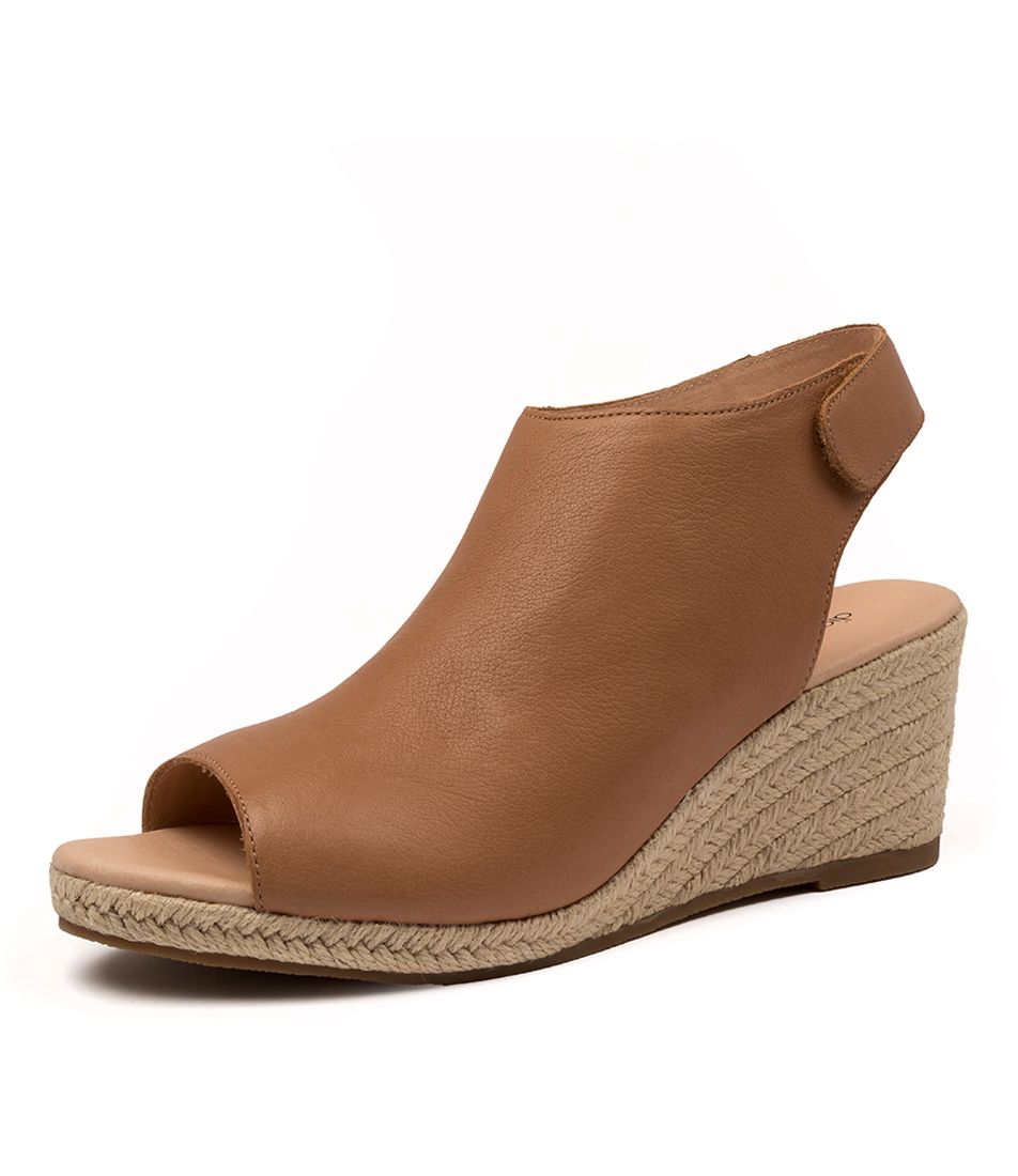 JAMCIE DK TAN LEATHER