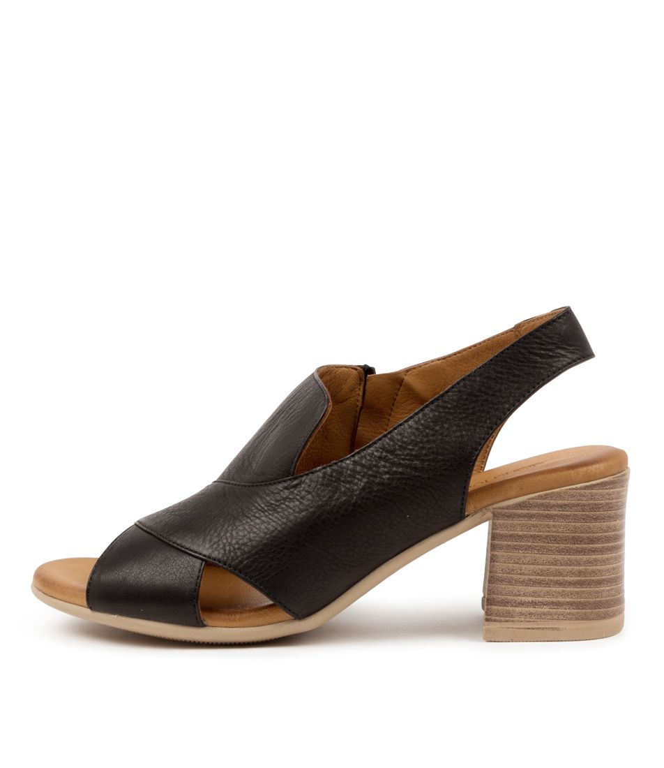 WONDIR BLACK LEATHER