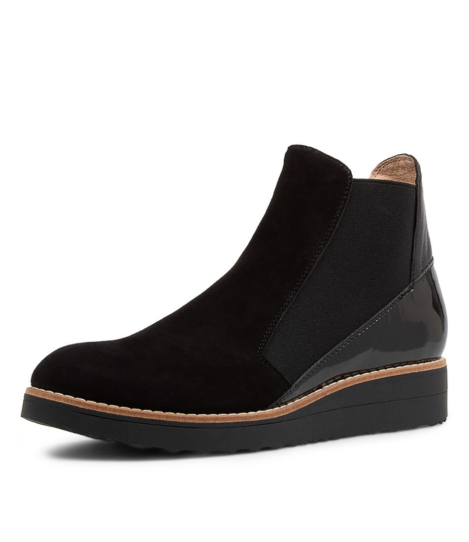Osiel Black Leather Ankle Boots