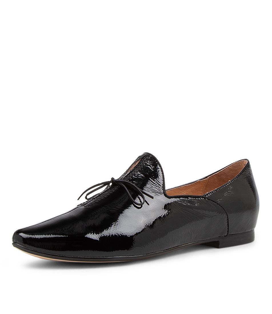 SOMMER BLACK PATENT LEATHER FLAT SHOES