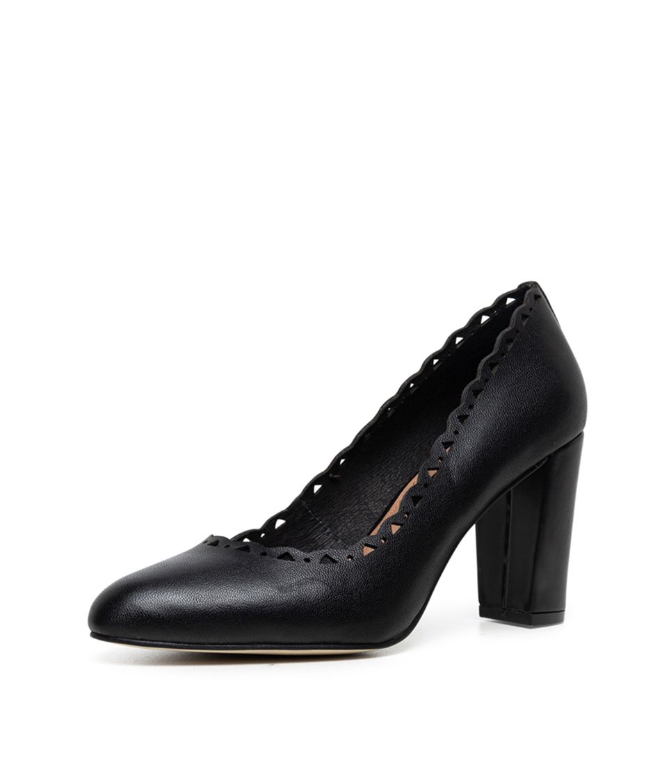 EXCLAIM BLACK LEATHER