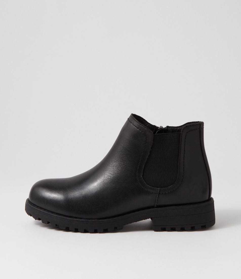 Amo Black Leather Ankle Boots