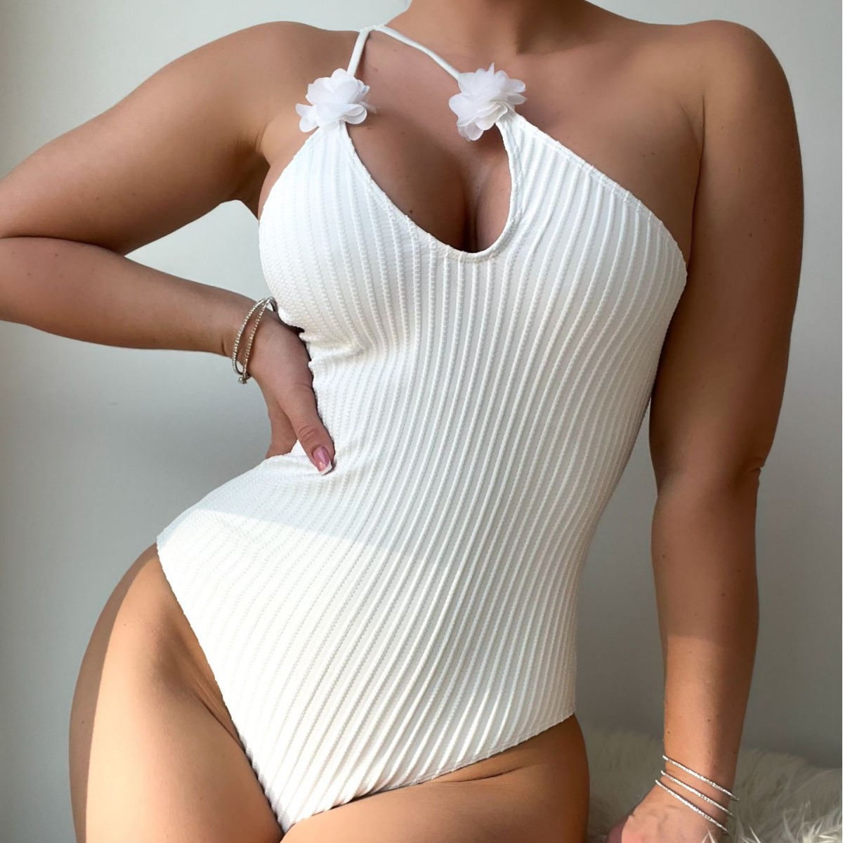 Solid Color One-Piece Flower One-Piece Swimsuit
