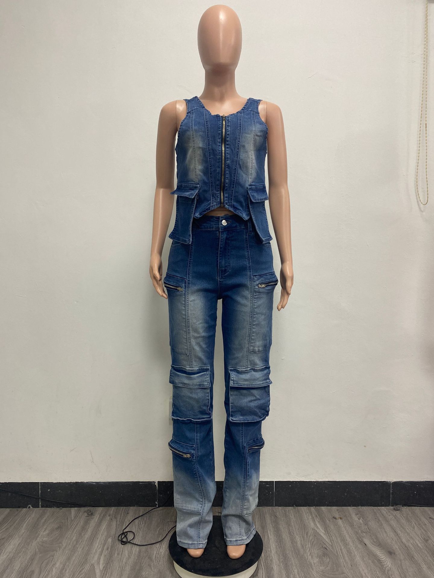 Women Casual Retro Vest and Multi-Pocket Wide Leg Pants Two-piece Set