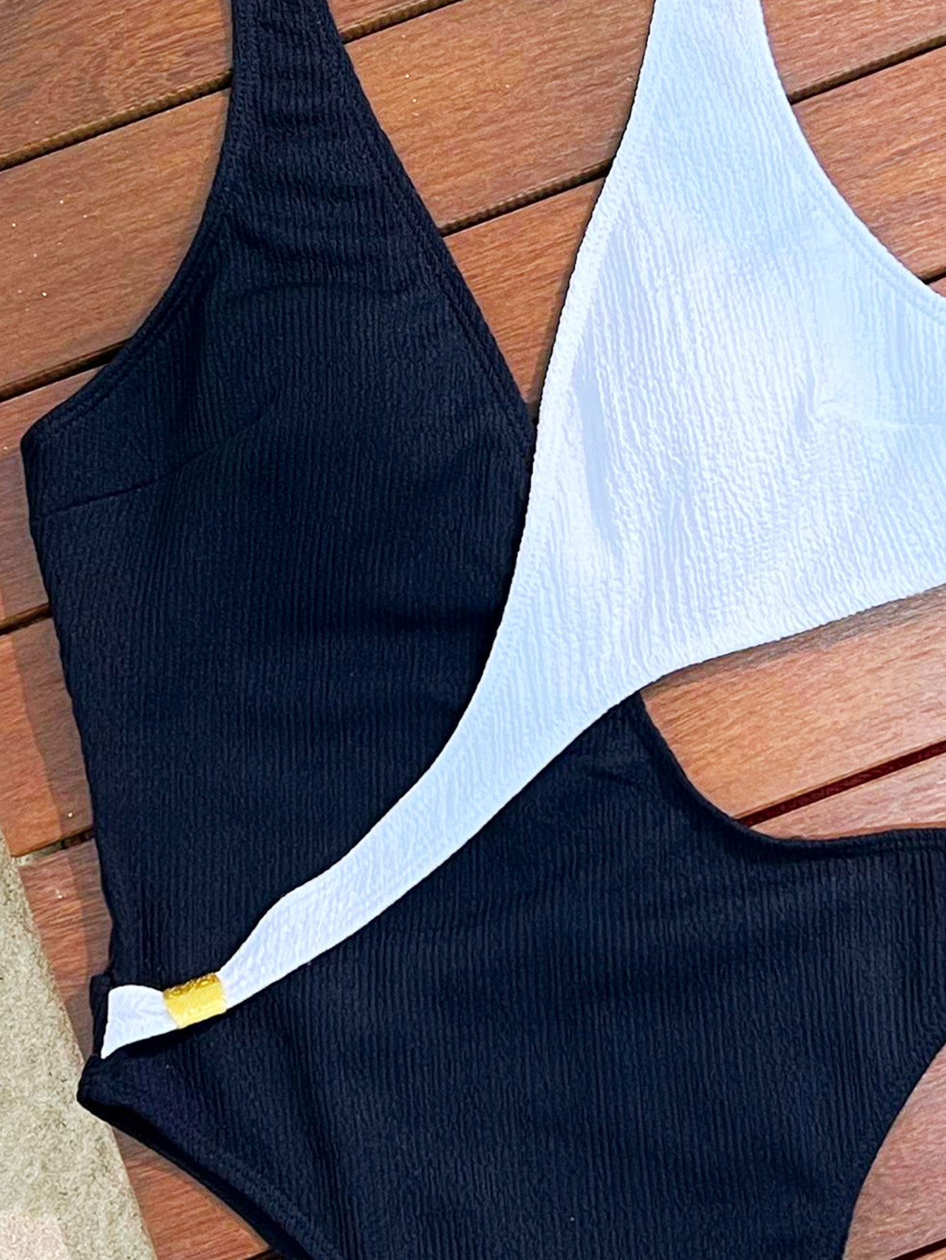 Bikini White Black Contrast Hollow Lace-Up One-piece Swimsuit