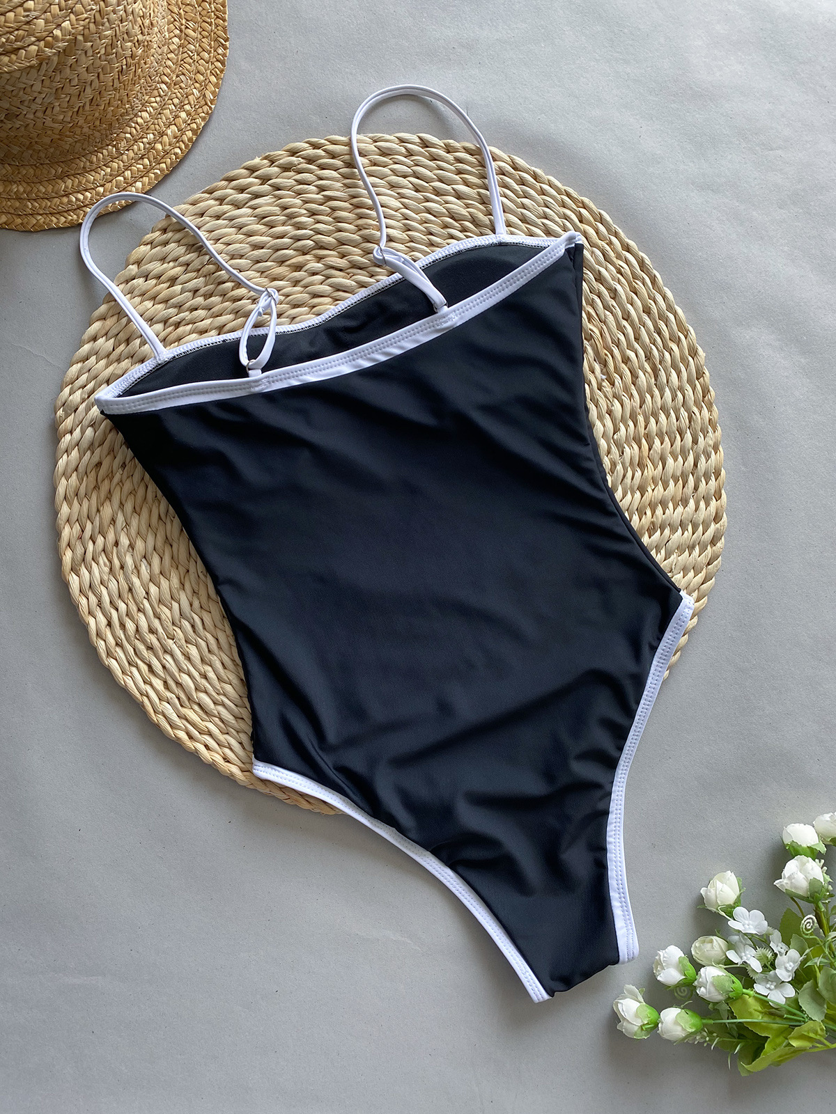 Women Contrast Color Strap One Piece Swimsuit