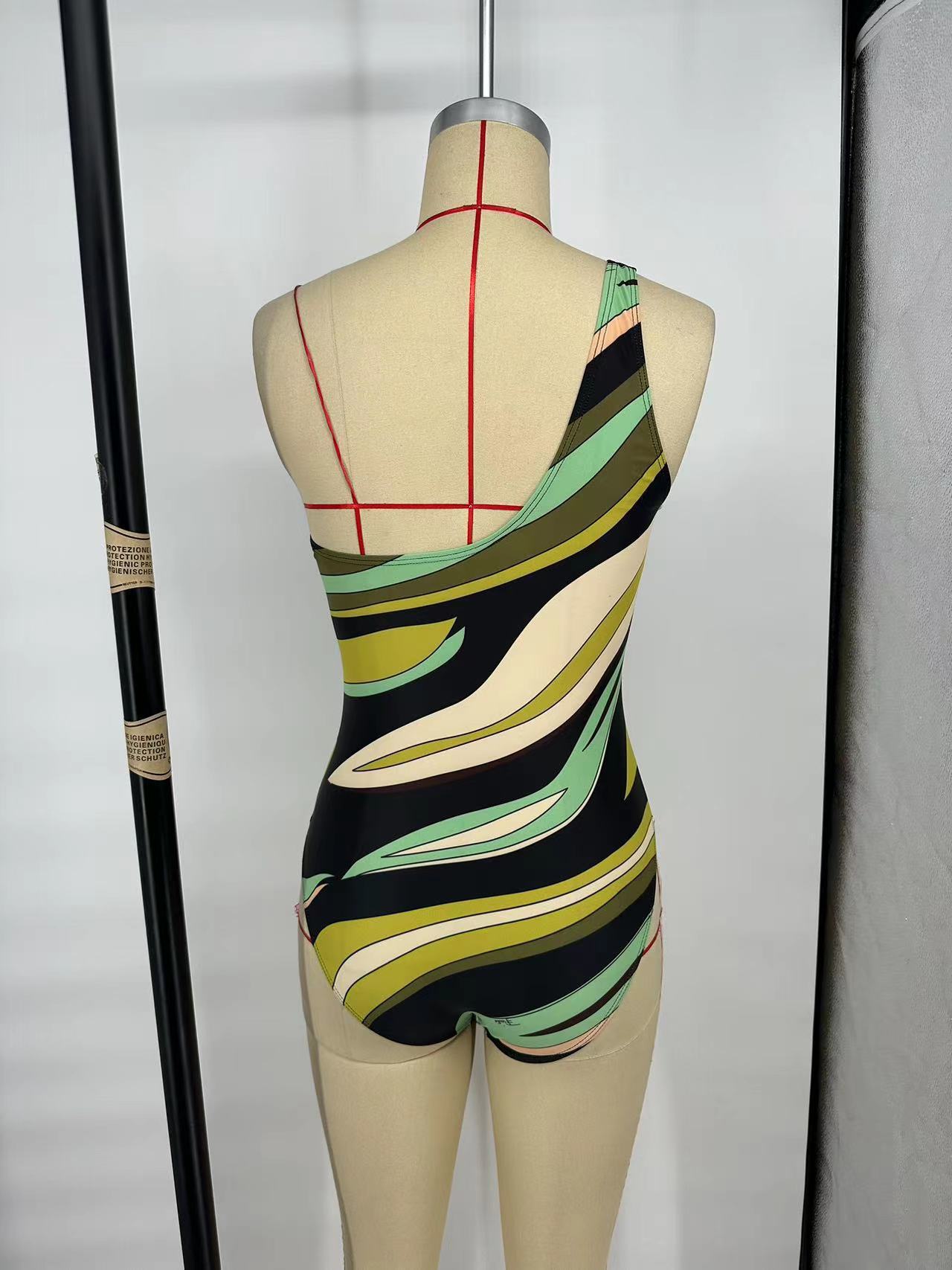 Women's One Shoulder Printed one-piece swimsuit