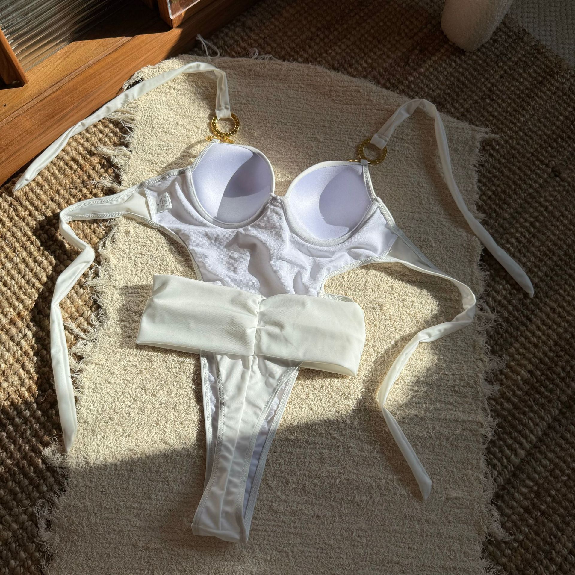 Women Solid Strapless One-Piece Swimwear
