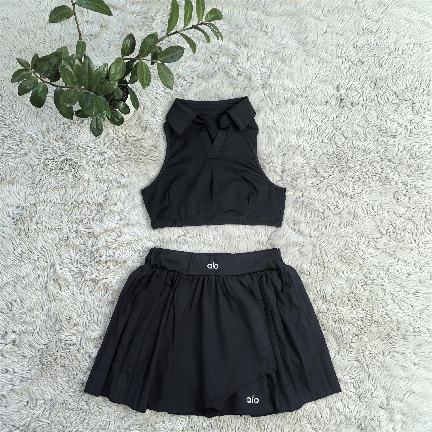 Women summer sports sleeveless v-neck and pleated Skirt two-piece set