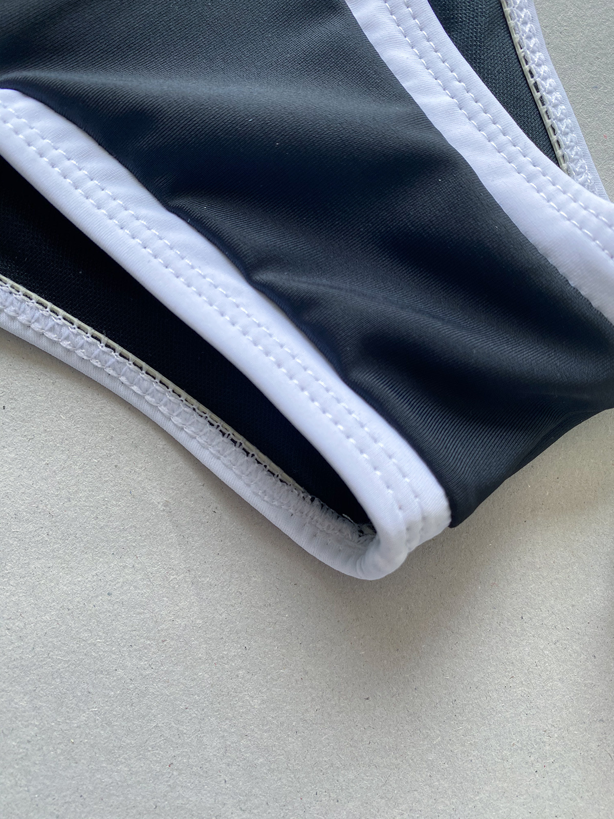 Women Contrast Color Strap One Piece Swimsuit