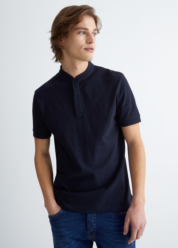 Polo maglia con colletto coreano