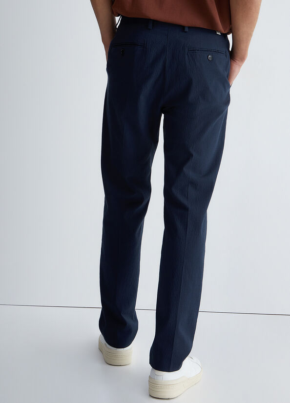 Pantaloni chino in seersucker