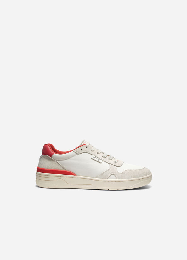 Sneakers in canvas