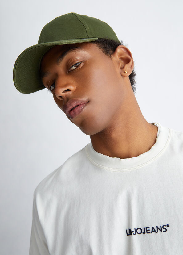 Cappello con visiera