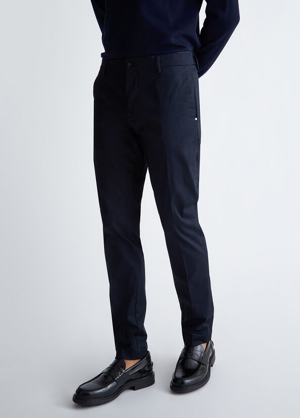 Pantaloni uomo slim fit