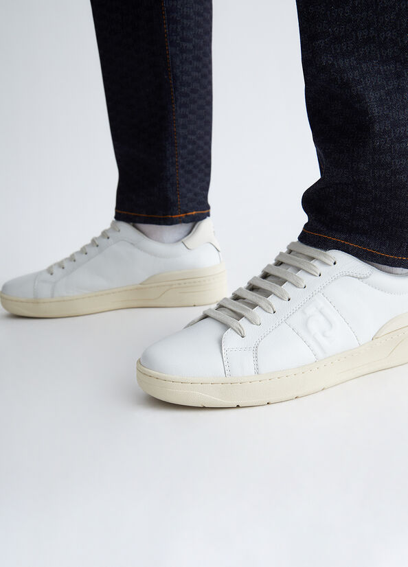 Sneakers bianche in pelle