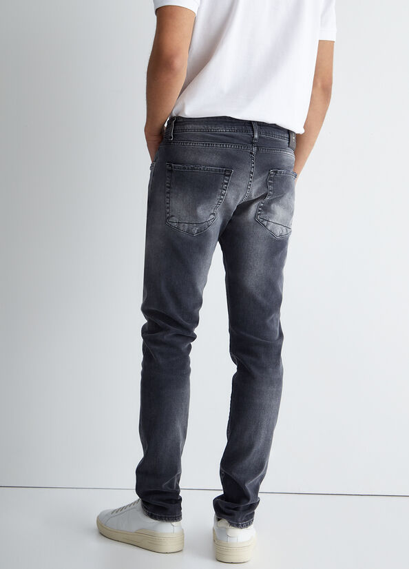 Jeans slim fit effetto used