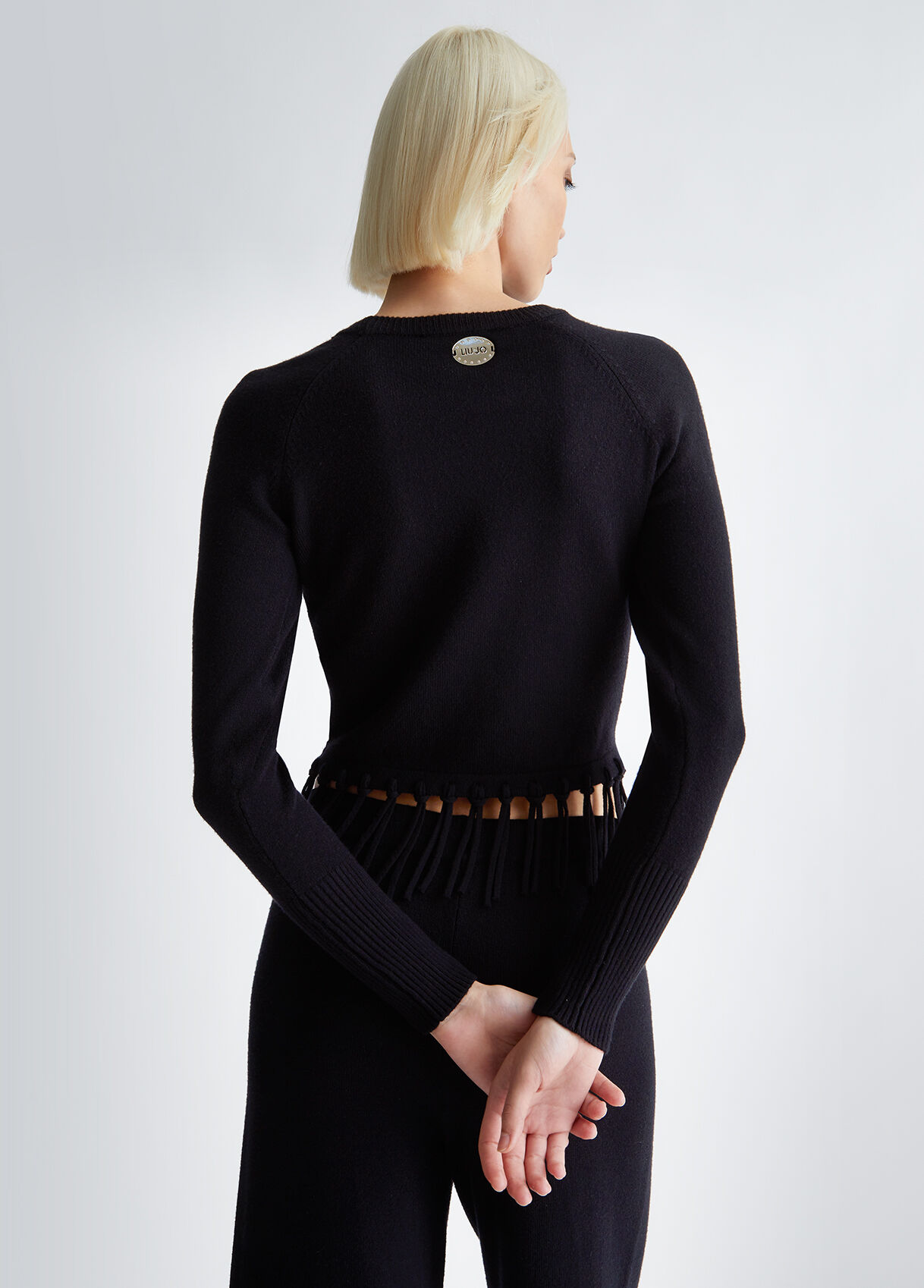 Jumper with fringes
