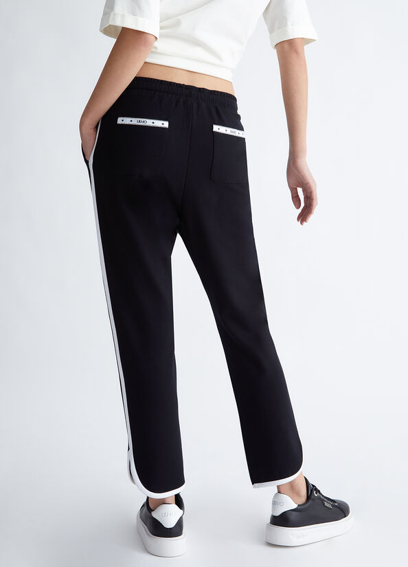 Pantaloni jogging