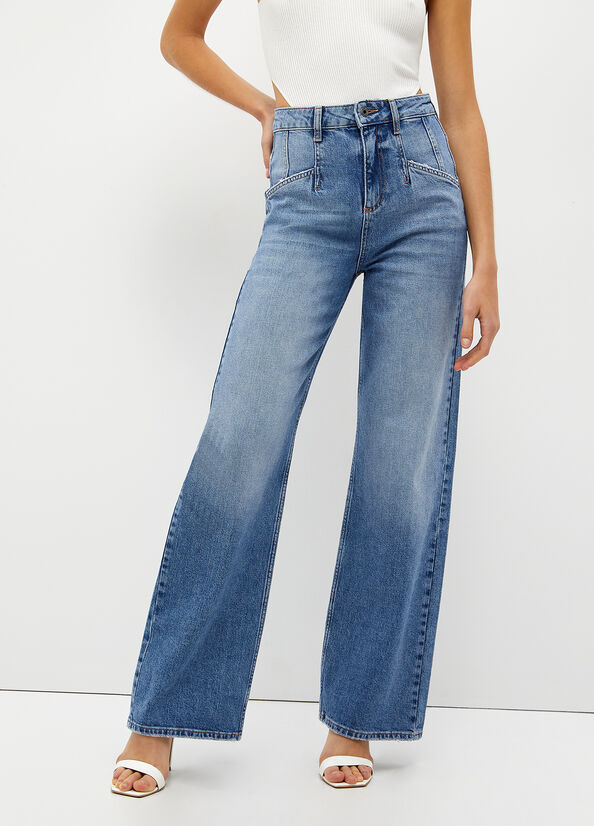 Jeans flare ecosostenibile