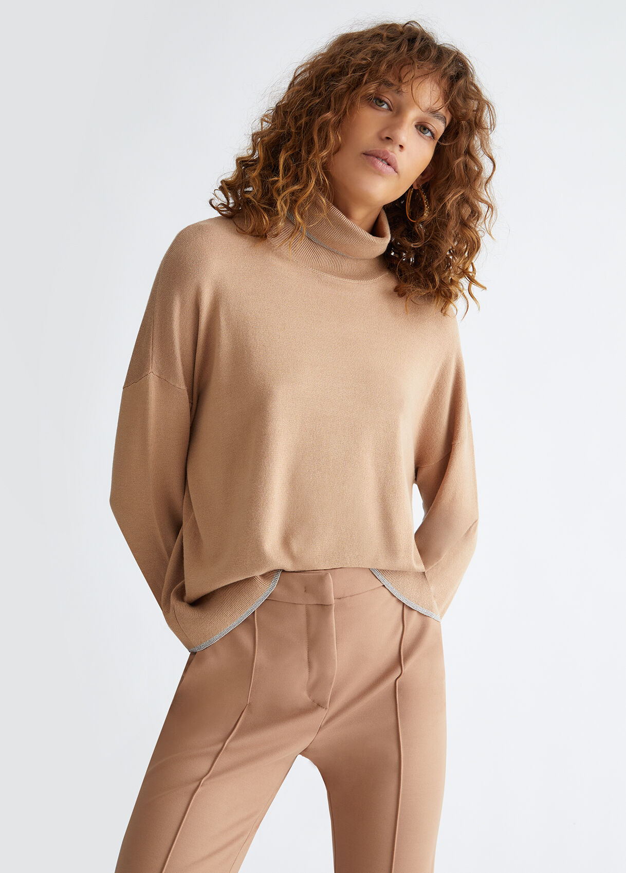 Eco-friendly turtleneck