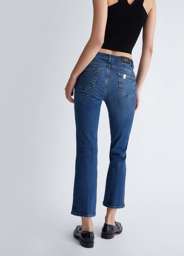 Jeans bootcut ecosostenibili