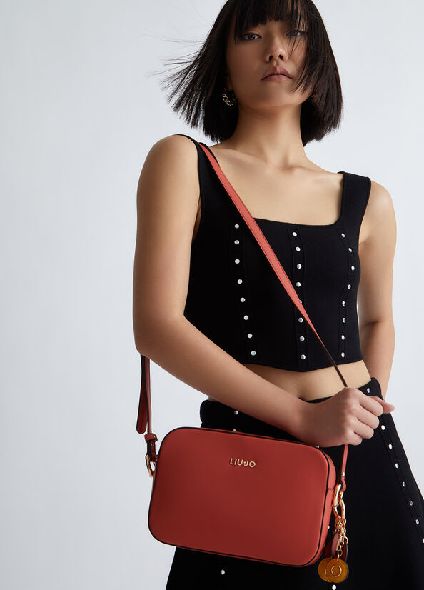 Borsa a tracolla con charm
