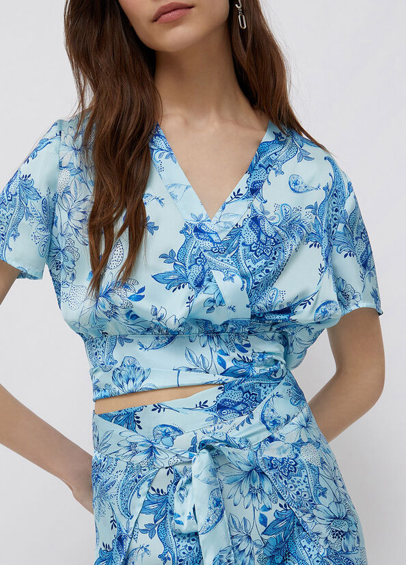 Blusa in raso con fiocco