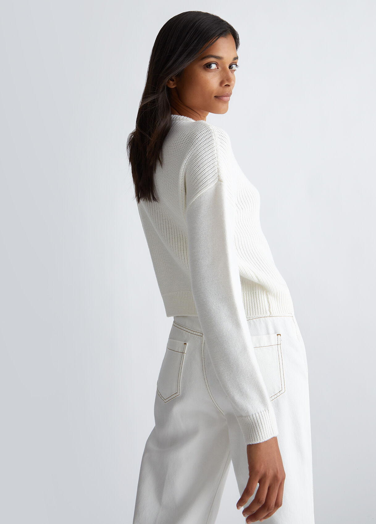Jumper with pearls