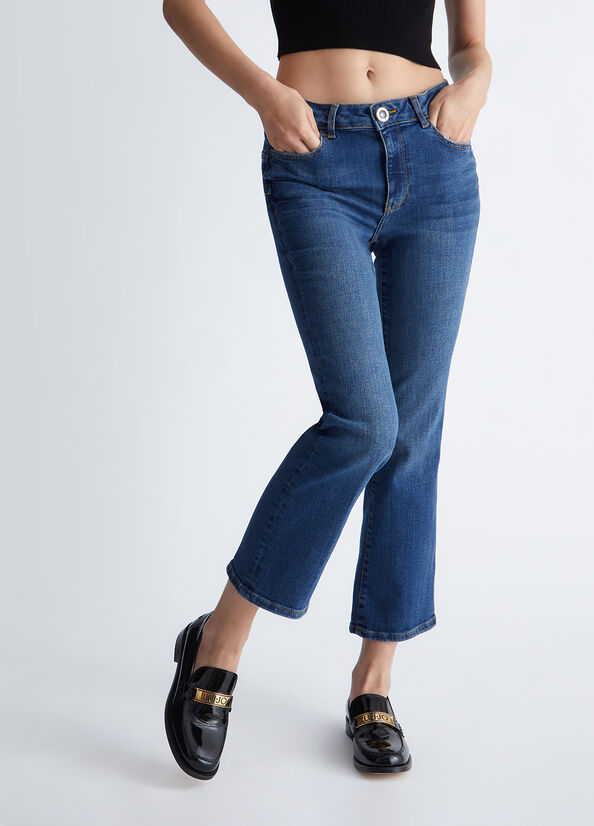 Jeans bootcut ecosostenibili
