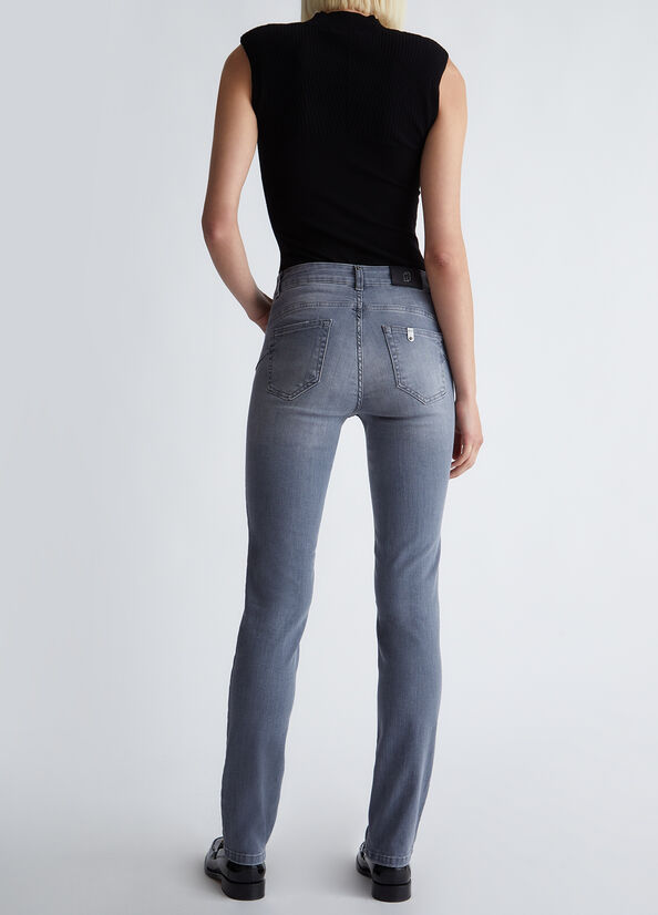 Jeans slim bottom up