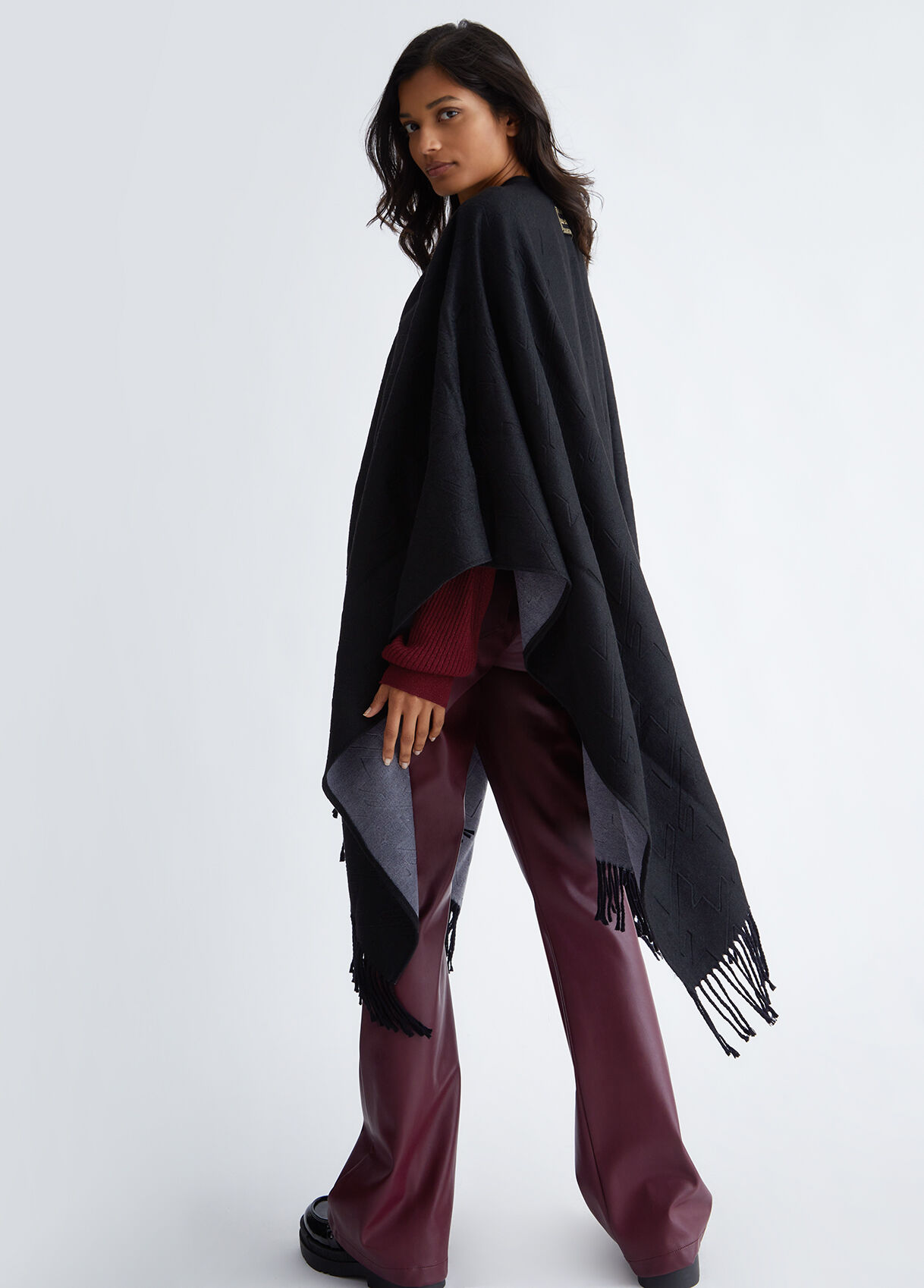 Poncho with logo