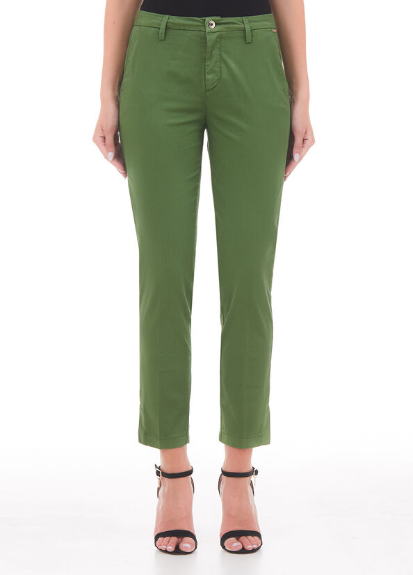 Pantalone chino con dettagli gioiello