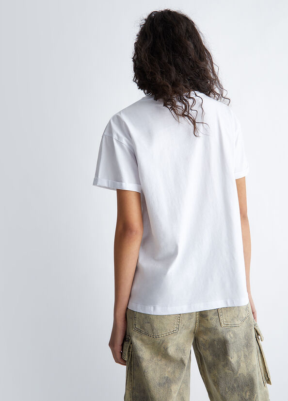 T-shirt con ricamo