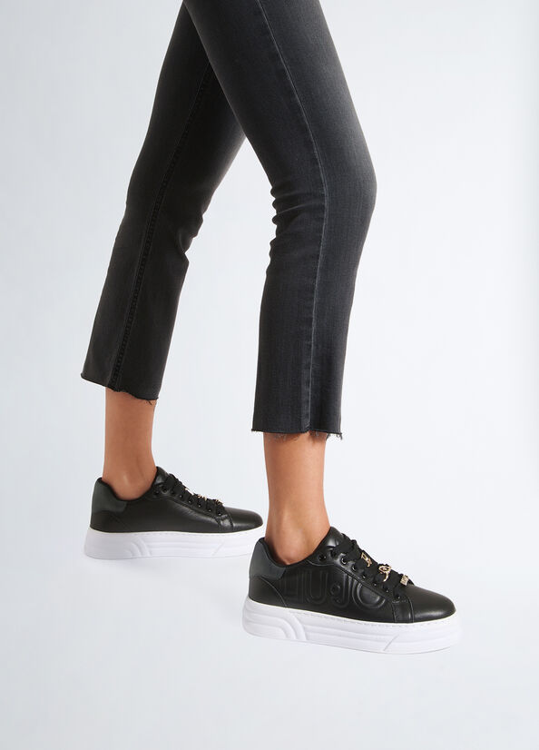 Sneakers platform con dettagli gioiello