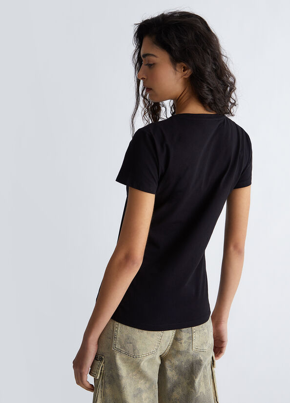 T-shirt ecosostenibile con logo