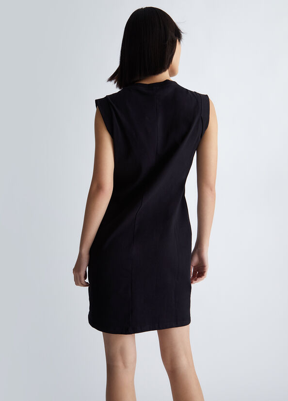 Vestito nero ecosostenibile