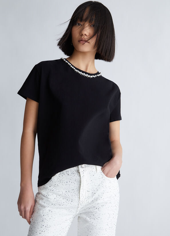 T-shirt con perle e strass