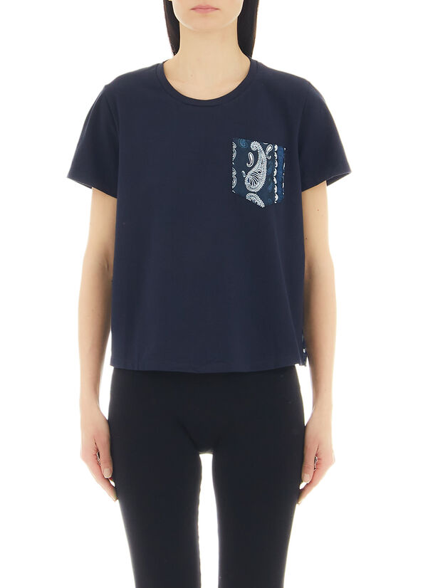 T-shirt con dettagli in raso