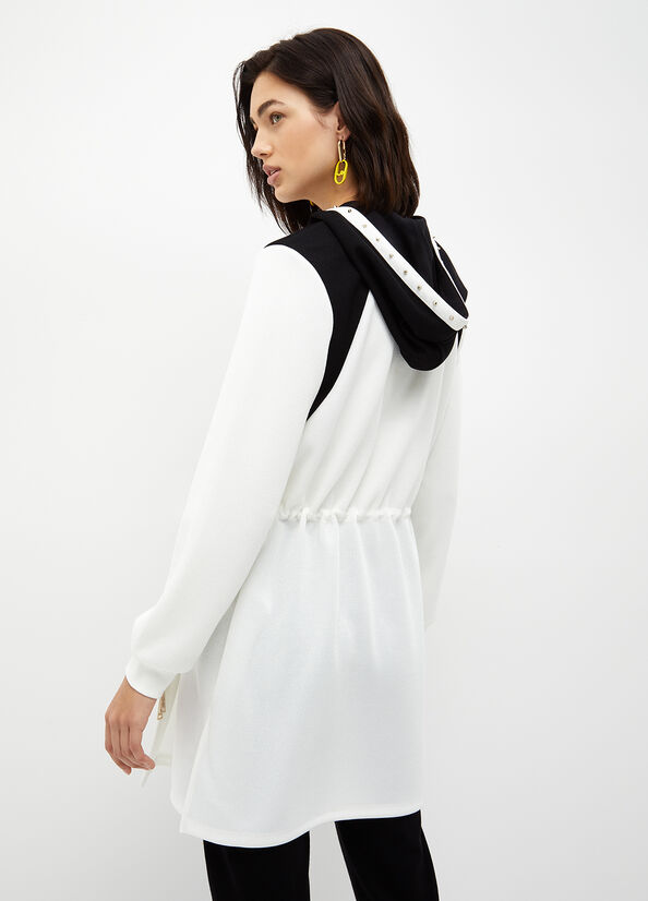 Vestito ecosostenibile con borchie
