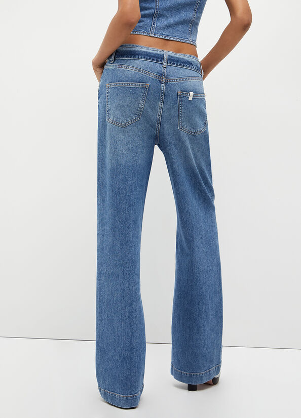 Jeans flare ecosostenibile