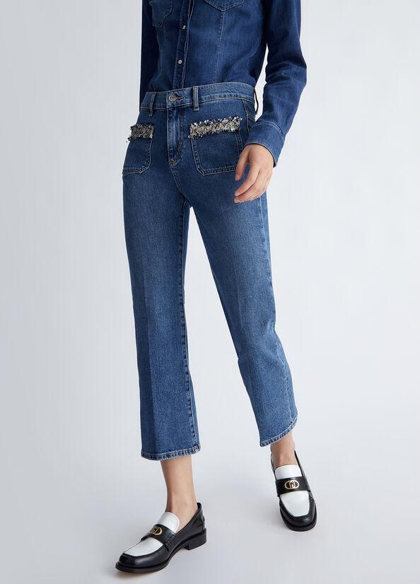 Jeans flare ecosostenibili
