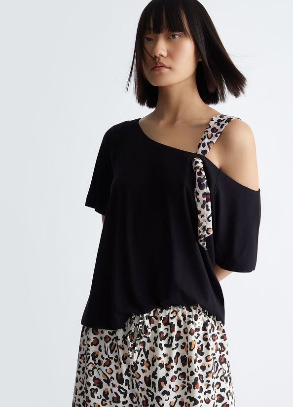 T-shirt con fiocco