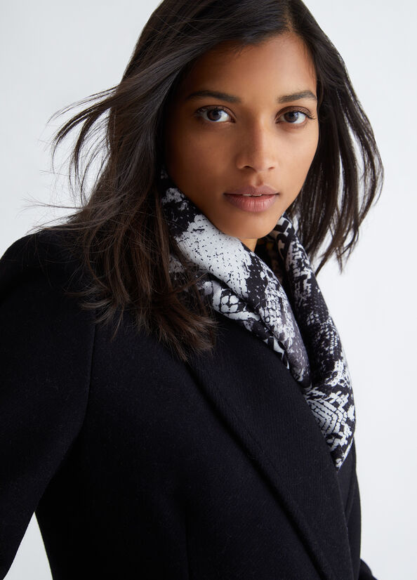 Foulard ecosostenibile con stampa pitonata