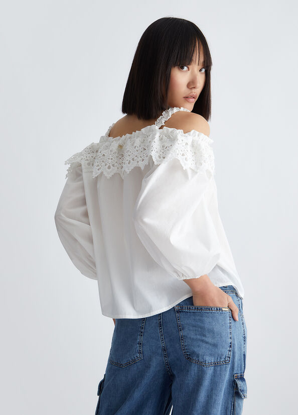 Blusa con pizzo
