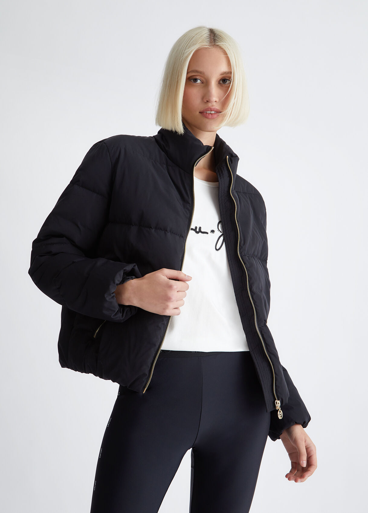 Quilted jacket with scarf