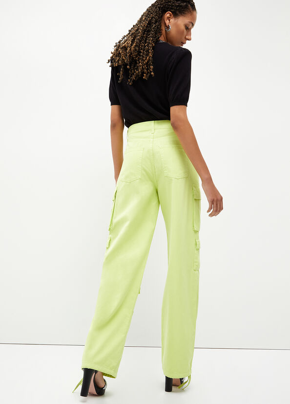 Jeans cargo ecosostenibile