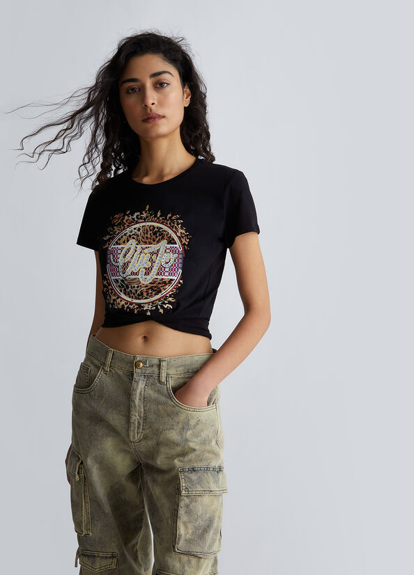 T-shirt ecosostenibile con logo
