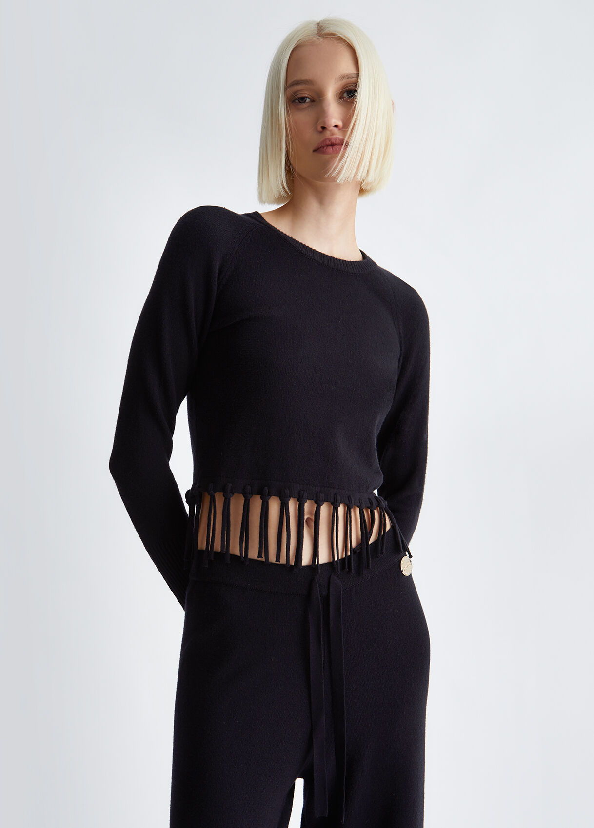 Jumper with fringes